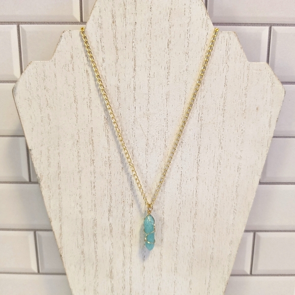 NWT Amazonite Crystal Dagger wire wrapped Necklace - Picture 1 of 4
